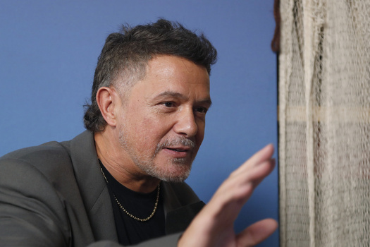 Alejandro Sanz Attends El Alma Al Aire Musical Premiere In Madrid Alejandro Sanz Attends El Alma Al Aire Musical Premiere In Madrid
