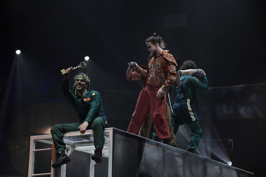 First Look At The Island Of Neverland Acrobatic And Theater Experience In Spain First Look At The Island Of Neverland Acrobatic And Theater Experience In Spain