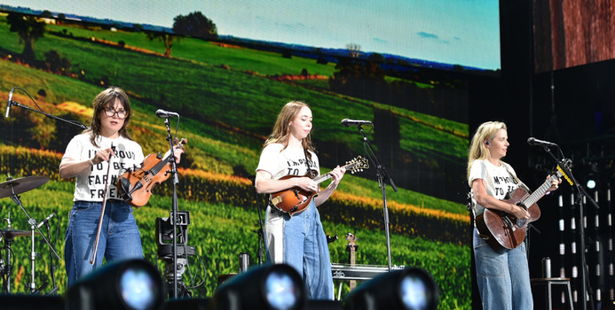 Farm Aid 2026 Brings IM WITH HER To The Virginia Beach Amphitheater In Virginia Beach Virginia On 26 September 2026.