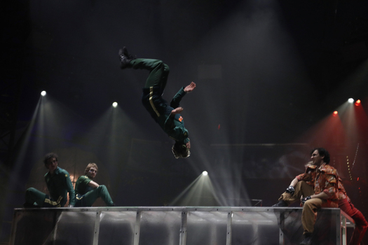 First Look At The Island Of Neverland Acrobatic And Theater Experience In Spain First Look At The Island Of Neverland Acrobatic And Theater Experience In Spain