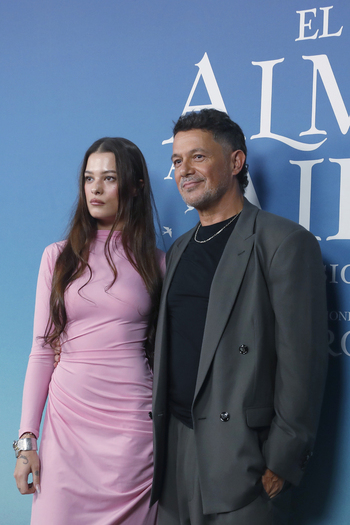 Alejandro Sanz Attends El Alma Al Aire Musical Premiere In Madrid Alejandro Sanz Attends El Alma Al Aire Musical Premiere In Madrid