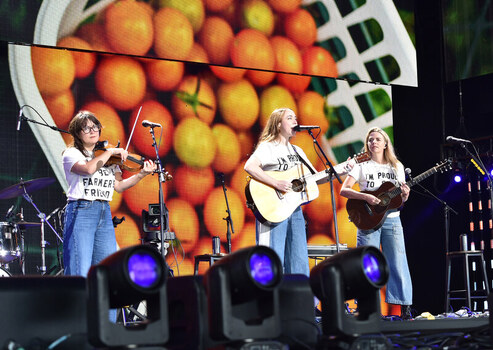 Farm Aid 2026 Brings IM WITH HER To The Virginia Beach Amphitheater In Virginia Beach Virginia On 26 September 2026.