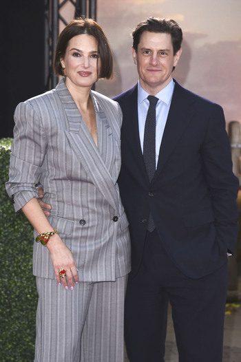 Season 2 Premiere Rivals in London