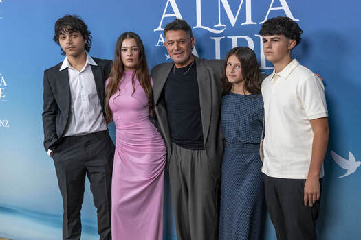Premiere Of The Musical EL ALMA AL AIRE 09.30.26 Premiere Of The Musical EL ALMA AL AIRE 09.30.26