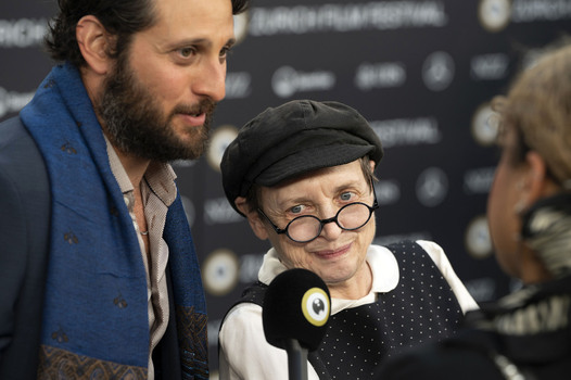 Filmpremiere Lieblingsmenschen Die au&szlig;ergew&ouml;hnliche Freundschaft von Agnes und Amir Zurich Film Festival 2026