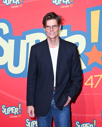 Milan A Super Red Carpet Event To Celebrate The Homecoming And The Start Of A New Adventure. &acirc; �� �Homecoming&acirc; �� x9d Refers To The Fact That Management Of The Super TV Channel Channel 47 On Digital Terrestrial TV Has Returned Entirely To De Agostini Edi