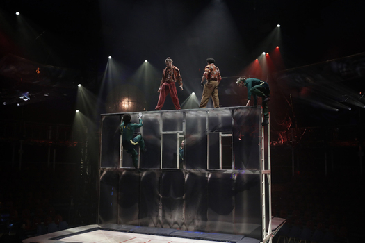 First Look At The Island Of Neverland Acrobatic And Theater Experience In Spain First Look At The Island Of Neverland Acrobatic And Theater Experience In Spain