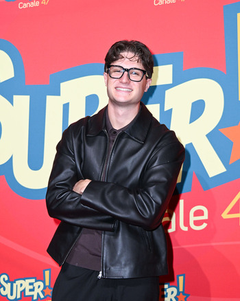 Milan A Super Red Carpet Event To Celebrate The Homecoming And The Start Of A New Adventure. &acirc; �� �Homecoming&acirc; �� x9d Refers To The Fact That Management Of The Super TV Channel Channel 47 On Digital Terrestrial TV Has Returned Entirely To De Agostini Edi