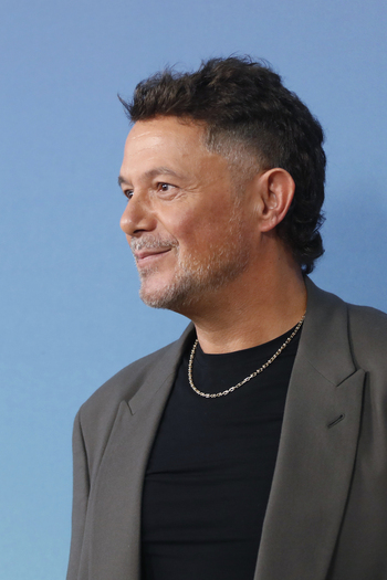 Alejandro Sanz Attends El Alma Al Aire Musical Premiere In Madrid Alejandro Sanz Attends El Alma Al Aire Musical Premiere In Madrid