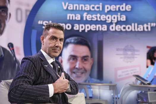Door To Door Television Broadcast Door To Door Television Broadcast