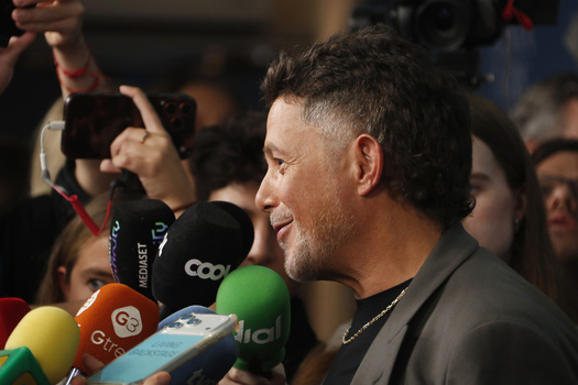 Alejandro Sanz Attends El Alma Al Aire Musical Premiere In Madrid Alejandro Sanz Attends El Alma Al Aire Musical Premiere In Madrid
