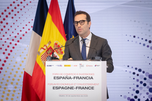 Felipe VI and Macron address the France ��Spain Trade and Investment Forum
