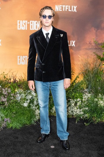 Netflix Premiere Of East Of Eden Netflix Premiere Of East Of Eden