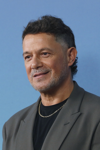 Alejandro Sanz Attends El Alma Al Aire Musical Premiere In Madrid Alejandro Sanz Attends El Alma Al Aire Musical Premiere In Madrid