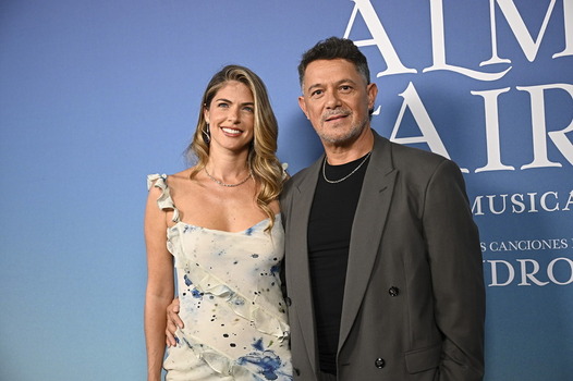 Premiere of the musical ��El alma al aire �� featuring songs by Alejandro Sanz Premiere of the musical ��El alma al aire �� featuring songs by Alejandro Sanz