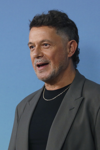 Alejandro Sanz Attends El Alma Al Aire Musical Premiere In Madrid Alejandro Sanz Attends El Alma Al Aire Musical Premiere In Madrid