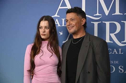 Premiere of the musical ��El alma al aire �� featuring songs by Alejandro Sanz Premiere of the musical ��El alma al aire �� featuring songs by Alejandro Sanz