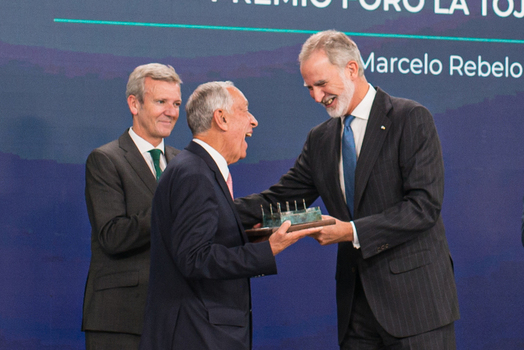 Felipe VI and Pedro S&aacute;nchez attend the opening of the La Toja Forum in O Grove Pontevedra 