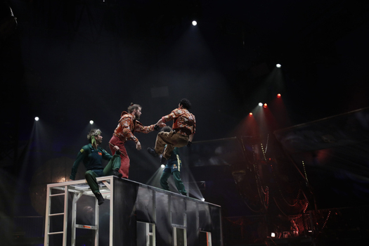 First Look At The Island Of Neverland Acrobatic And Theater Experience In Spain First Look At The Island Of Neverland Acrobatic And Theater Experience In Spain