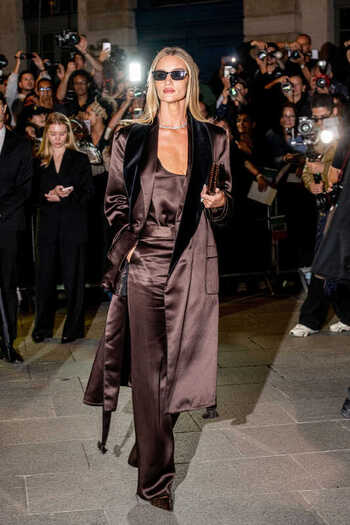 Rosie Huntington Whiteley Arrives At The Tom Ford Show In Paris Rosie Huntington Whiteley Arrives At The Tom Ford Show In Paris