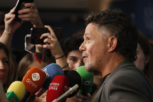 Alejandro Sanz Attends El Alma Al Aire Musical Premiere In Madrid Alejandro Sanz Attends El Alma Al Aire Musical Premiere In Madrid