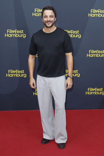 Filmpremiere Die dritte Hochzeit Filmfest Hamburg 2026 Filmpremiere Die dritte Hochzeit Filmfest Hamburg 2026