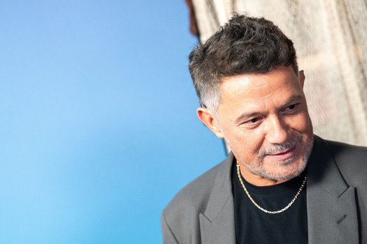 Alejandro Sanz Presides Over The Premiere Of The Musical El Alma Al Aire Alejandro Sanz Presides Over The Premiere Of The Musical El Alma Al Aire