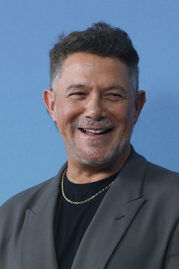 Alejandro Sanz Attends El Alma Al Aire Musical Premiere In Madrid