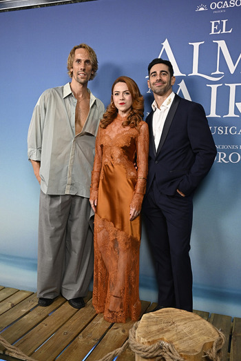 Premiere of the musical ��El alma al aire �� featuring songs by Alejandro Sanz Premiere of the musical ��El alma al aire �� featuring songs by Alejandro Sanz