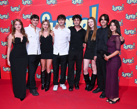 Milan A Super Red Carpet Event To Celebrate The Homecoming And The Start Of A New Adventure. &acirc; �� �Homecoming&acirc; �� x9d Refers To The Fact That Management Of The Super TV Channel Channel 47 On Digital Terrestrial TV Has Returned Entirely To De Agostini Edi