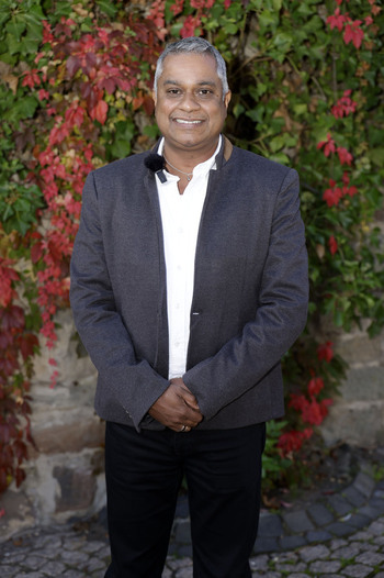 Interview mit Weihbischof Joshy Pottackal in Fulda Interview mit Weihbischof Joshy Pottackal in Fulda