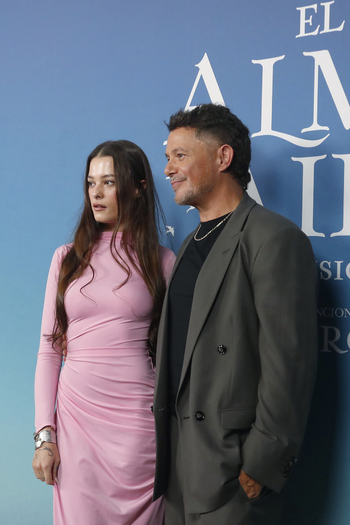 Alejandro Sanz Attends El Alma Al Aire Musical Premiere In Madrid Alejandro Sanz Attends El Alma Al Aire Musical Premiere In Madrid
