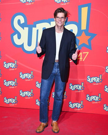Milan A Super Red Carpet Event To Celebrate The Homecoming And The Start Of A New Adventure. &acirc; �� �Homecoming&acirc; �� x9d Refers To The Fact That Management Of The Super TV Channel Channel 47 On Digital Terrestrial TV Has Returned Entirely To De Agostini Edi