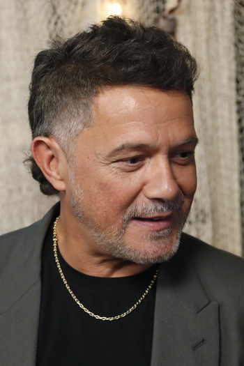 Alejandro Sanz Attends El Alma Al Aire Musical Premiere In Madrid Alejandro Sanz Attends El Alma Al Aire Musical Premiere In Madrid