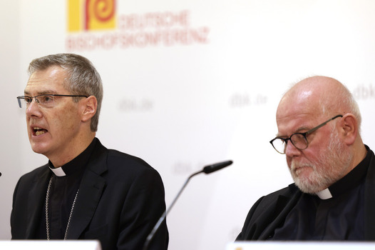 Pressegespräch bei der bei der Herbst Vollversammlung der Deutschen Bischofskonferenz in Fulda Pressegespräch bei der bei der Herbst Vollversammlung der Deutschen Bischofskonferenz in Fulda