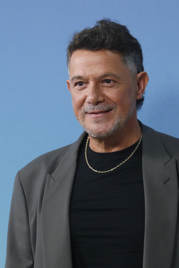 Alejandro Sanz Attends El Alma Al Aire Musical Premiere In Madrid
