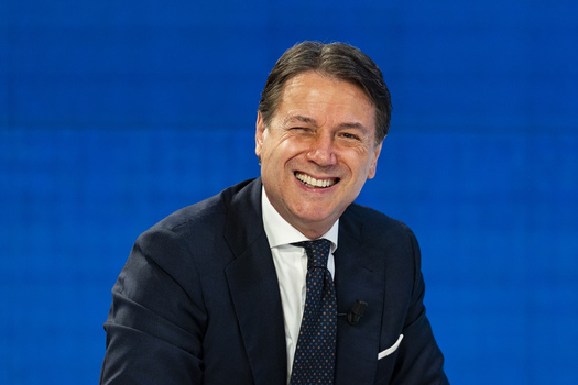 Giuseppe Conte Guest On The Television Show L Aria Che Tira Giuseppe Conte Guest On The Television Show L Aria Che Tira