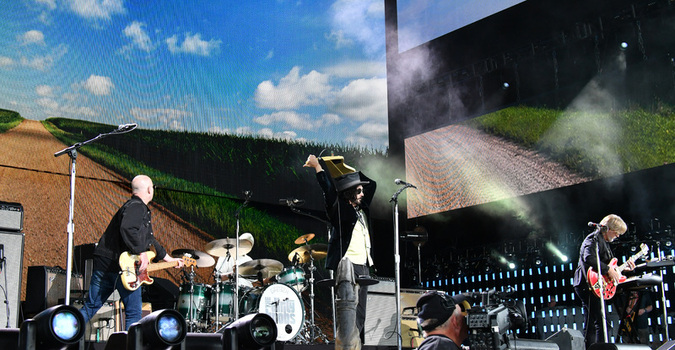 Farm Aid 2026 Brings Mike Campbell And The Dirty Knobs To The Virginia Beach Amphitheater In Virginia Beach Virginia On 26 September 2026. Farm Aid 2026 Brings Mike Campbell And The Dirty Knobs To The Virginia Beach Amphitheater In Virginia Beach Virginia On 26 September 2026.