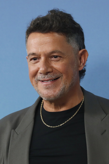 Alejandro Sanz Attends El Alma Al Aire Musical Premiere In Madrid Alejandro Sanz Attends El Alma Al Aire Musical Premiere In Madrid