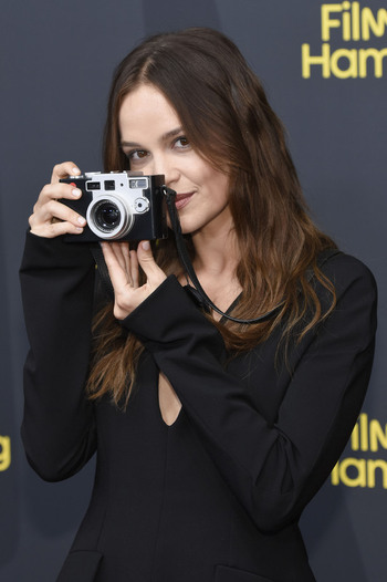 Filmpremiere Das Mädchen mit der Leica Filmfest Hamburg 2026 Filmpremiere Das Mädchen mit der Leica Filmfest Hamburg 2026