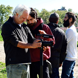 MISSIONE un documentario di P.Scimeca. Fotografie di Giulio Azzarello ©2015 2016. MISSIONE un documentario di P.Scimeca. Fotografie di Giulio Azzarello ©2015 2016.