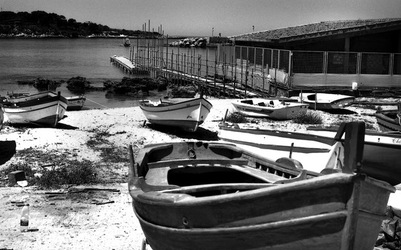 BIANCO NERO. Fotografie di Giulio Azzarello ©2021. BIANCO NERO. Fotografie di Giulio Azzarello ©2021.