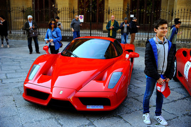 FERRARI in mostra. Fotografie di Giulio Azzarello ©2016.