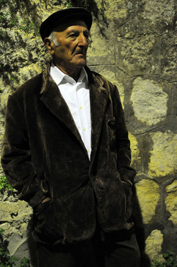 ANZIANI fotografie di Giulio Azzarello &copy;2014.