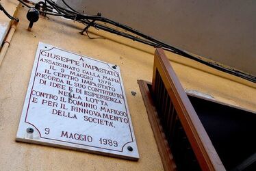 PEPPINO IMPASTATO e il suo mito. Fotografie di Giulio Azzarello ©2014.