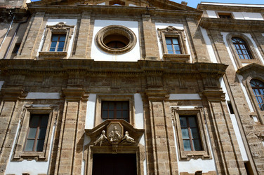 PALERMO il suo centro storico le periferie i monumenti. Fotografie di Giulio Azzarello ©2014.