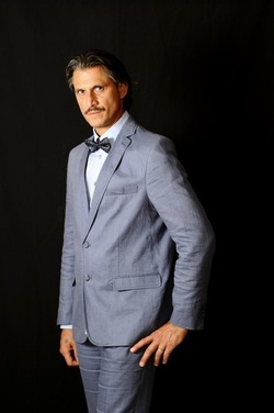 ROBERTO BONURA attore italiano siciliano. Fotografie di Giulio Azzarello ©2018. ROBERTO BONURA attore italiano siciliano. Fotografie di Giulio Azzarello ©2018.