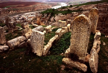 HASANKEYF Anatolia Curdistan. Fotografie di Giulio Azzarello ©2001 2021. HASANKEYF Anatolia Curdistan. Fotografie di Giulio Azzarello ©2001 2021.