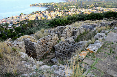 SOLUNTO in Sicilia. Fotografie di Giulio Azzarello ©2016. SOLUNTO in Sicilia. Fotografie di Giulio Azzarello ©2016.