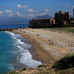 PERIFERIE. Fotografie di Giulio Azzarello &copy;2022.